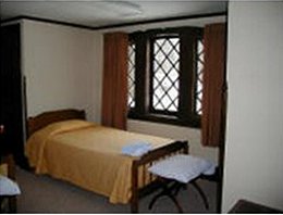 Olmsted Manor Carriage House - Ludlow, PA