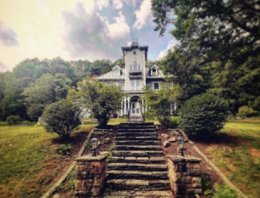Exterior view of mansion and grounds of The Reliquarian House